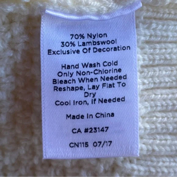 SOLD on Depop - Talbots Wool Crew Sweater Ribbon Bow Bell Sleeve Ivory White XL - Picture 9 of 15